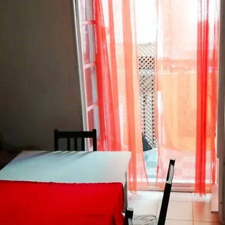 Hostel Tgnrooms *