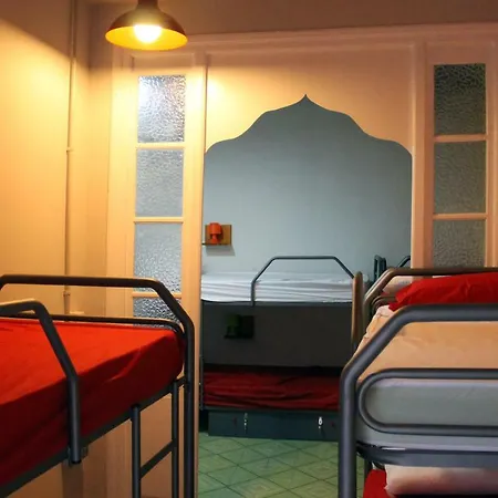 Tgnrooms Hostel *